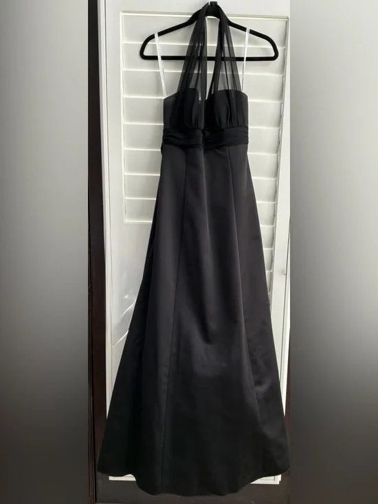 David’s Bridal Black Satin Halter Formal Gown Maxi Dress Size 8 Elegant - Picture 4 of 11